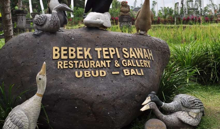 Liburan ke Bali, De Gea Kepencut Bebek Ubud