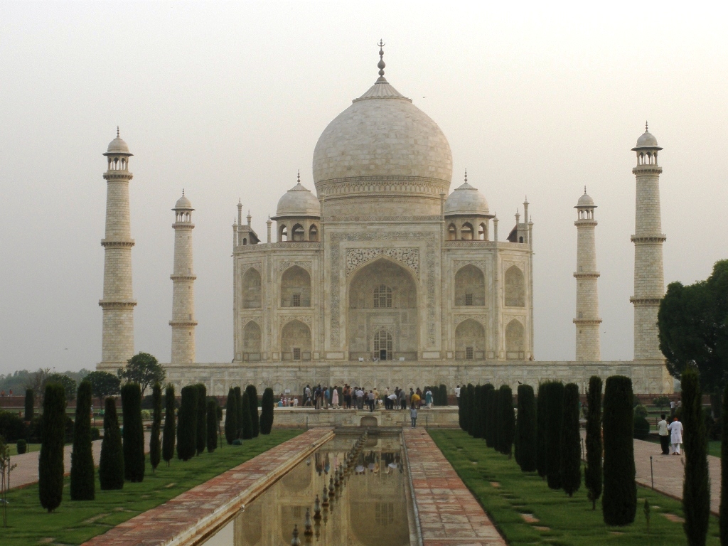 Goodnight and Go: The Love Monument: Taj Mahal
