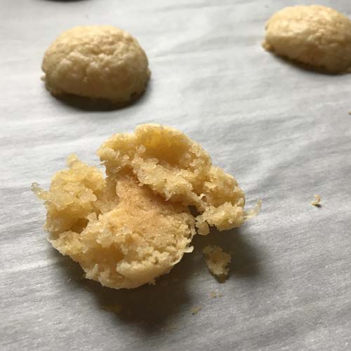 Food Pusher Puffy Cheese Crackers (gluten free, but not necessarily)