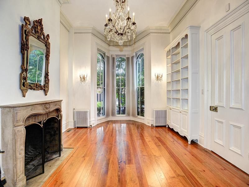 Victorian Gothic interior style: Victorian and Gothic rooms