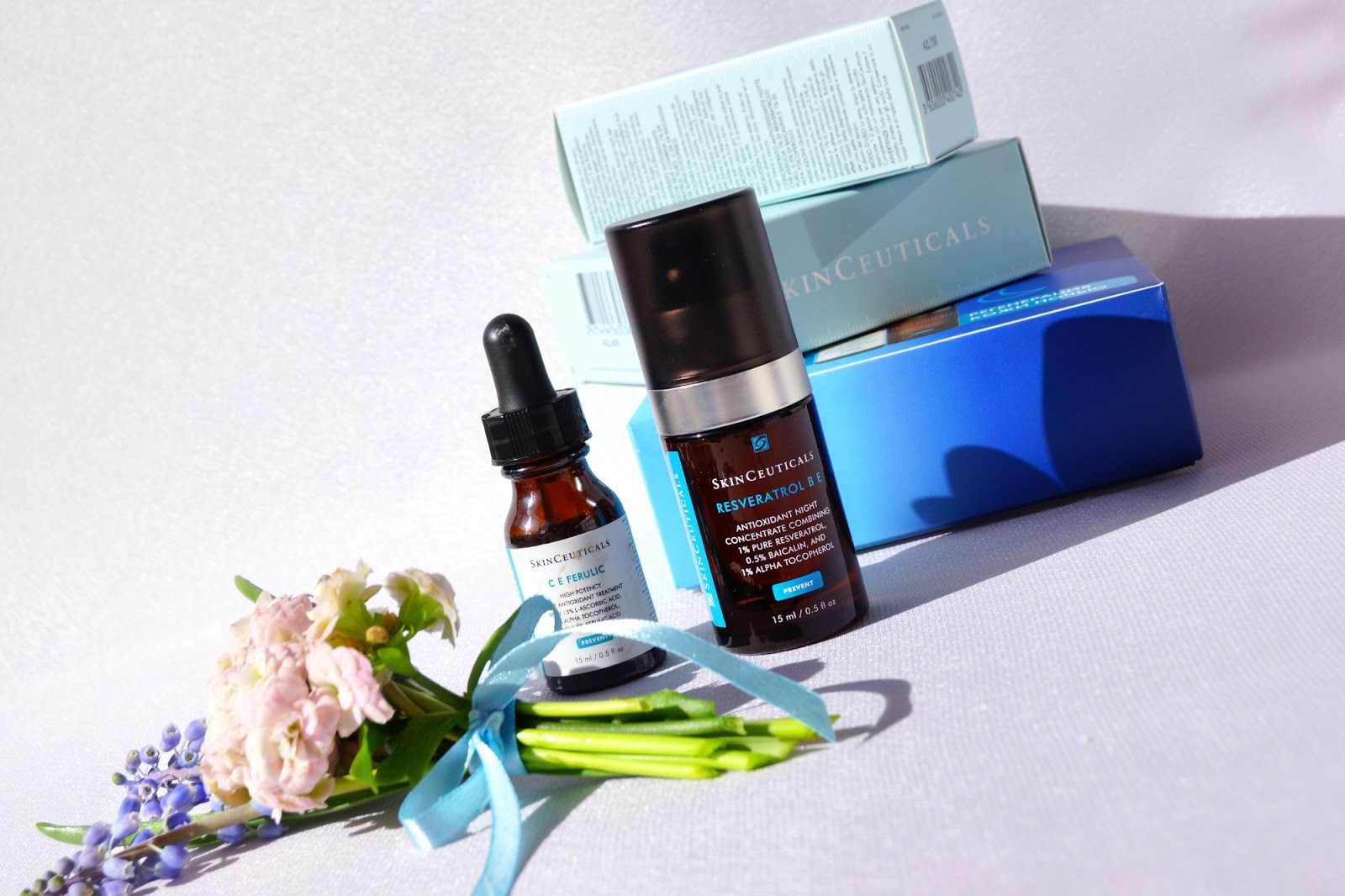 Hydrating b5 masque. Skinceuticals сыворотка с витамином с. Сыворотка skinceuticals phyto. Скин сьютикалс лифтинг. Skinceuticals vitamin c e ferulic.