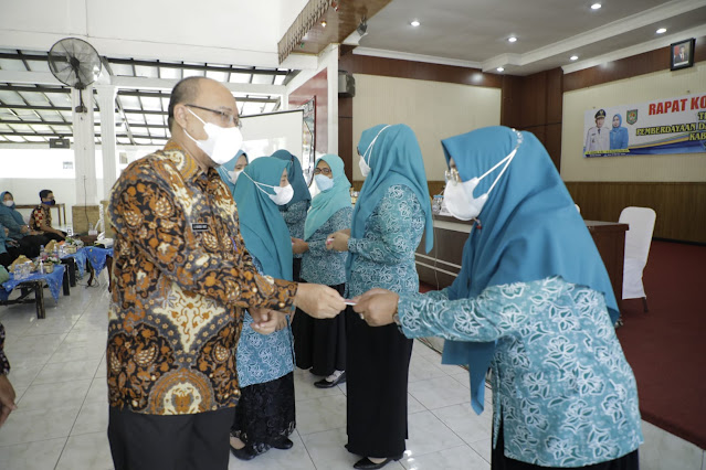 Sekda Kabupaten Asahan Hadiri Rakornis TP PKK Kabupaten Asahan Tahun 2021 Sekda Kabupaten Asahan Hadiri Rakornis TP PKK Kabupaten Asahan Tahun 2021