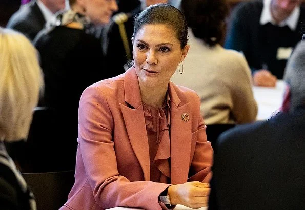 Crown Princess Victoria wore Rodebjer Nera Pink Blazer and Trousers and Xilla silk blouse, wore By Malene Birger pumps, Valentino shoulder bag