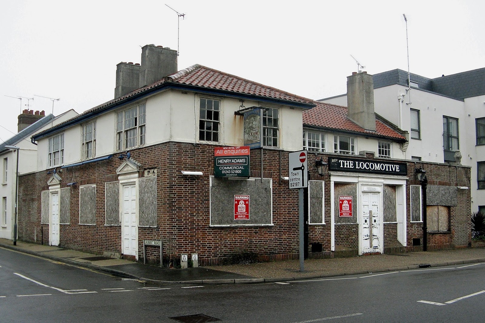 The Quaffer: The Last of the Locomotive Inn, Littlehampton - Once a ...