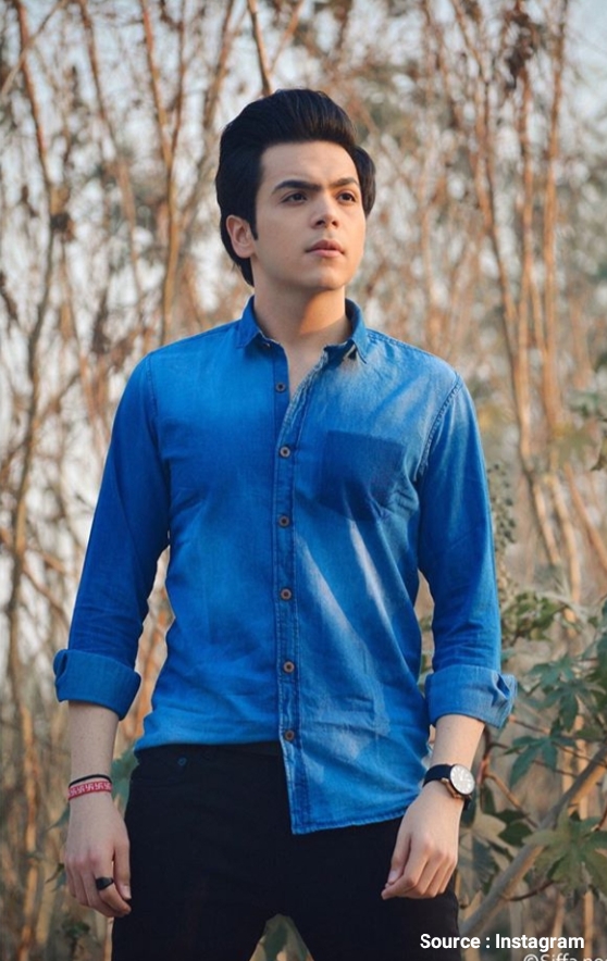 Raj Anadkat Age, Height, Wiki, Family, Biography, Monthly Income and more