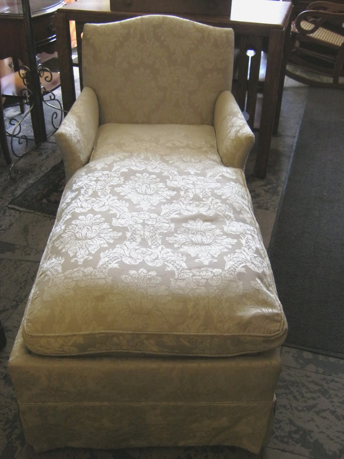 Funk & Gruven AZ COMFY, ELEGANT CHAISE LOUNGE