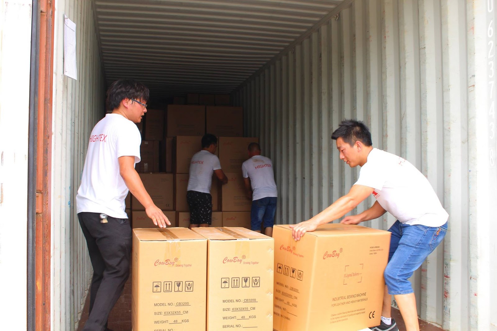 Heavy duty industrial sewing machines Cowboy CB3200 Leather Sewing