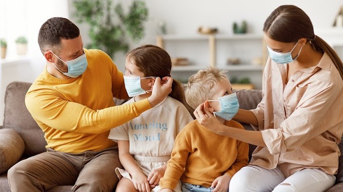 Οικογένειες με εμβολιασμένα και μη μέλη: Tι πρέπει να γνωρίζουν