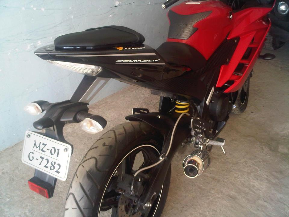 yamaha r15 back