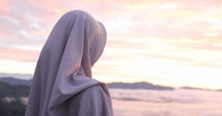 Keramas Bolehkah Saat Kita Haid Menurut Islam - Bangyud Fizah