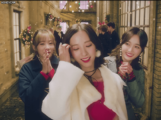 우주소녀 크리스마스 보이런던.jpgif | 인스티즈