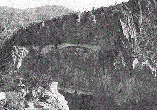Latite cliff, New Mexico