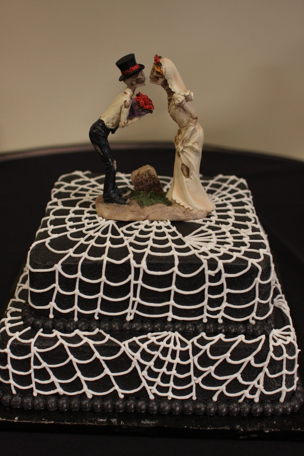 The Buttercream Bakery Halloween Wedding Cake