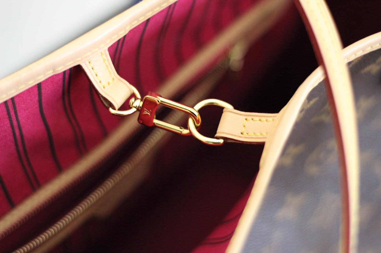 Louis Vuitton Neverfull GM Review - <center>Stephanie Kamp</center>