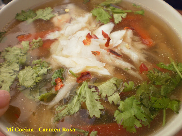 Sopa DE Pescado Picante Thailandesa (TOM YUM PLA)