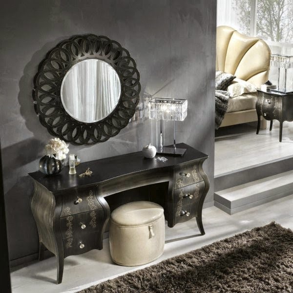 Make up table &#8211; the mandatory furniture for ladies!