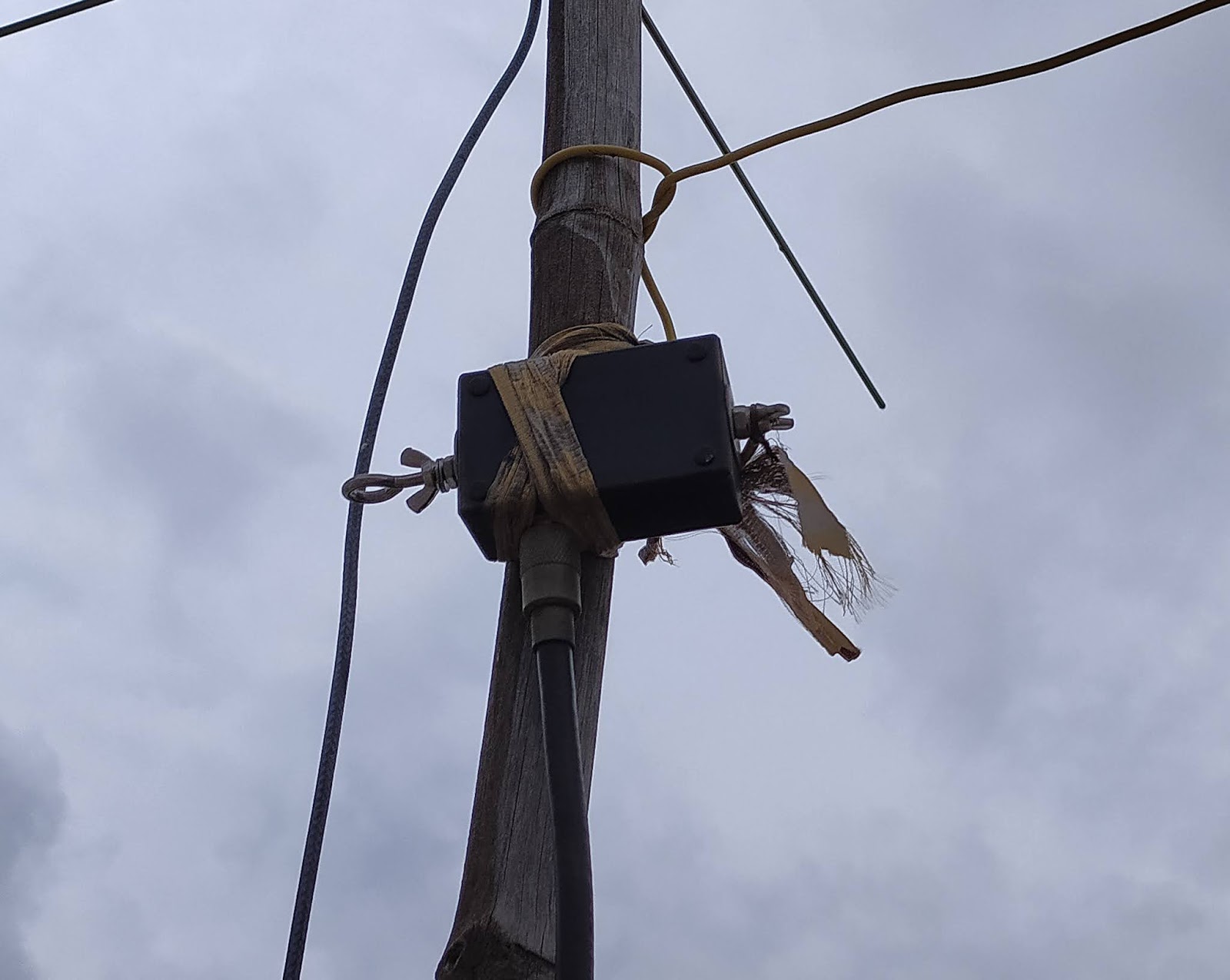 VU2JXL NELSON END FED 80 6M PORTABLE HF ANTENNA MATCHBOX