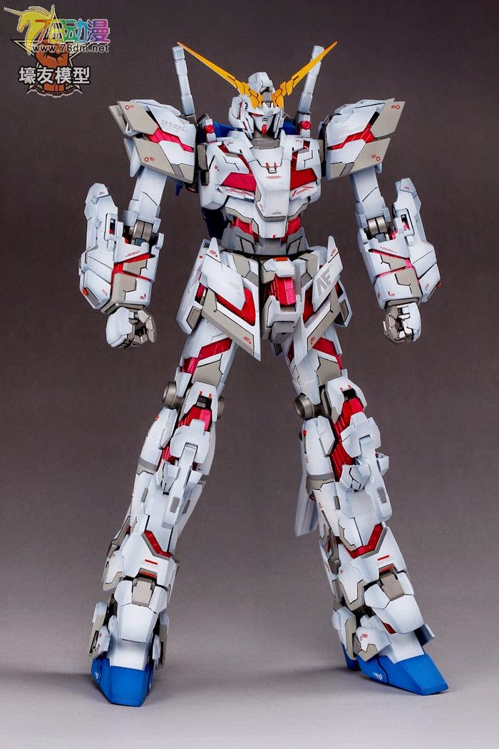 Gundam Family: MG 1/100 RX-0 Unicorn Gundam HD Color + MS cage Painted ...
