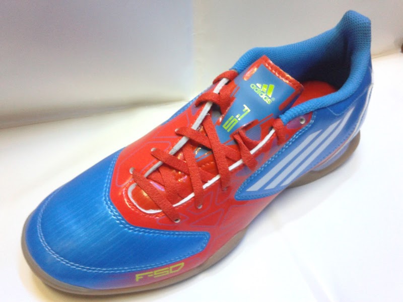 35 Sepatu Futsal Zara, Paling Top