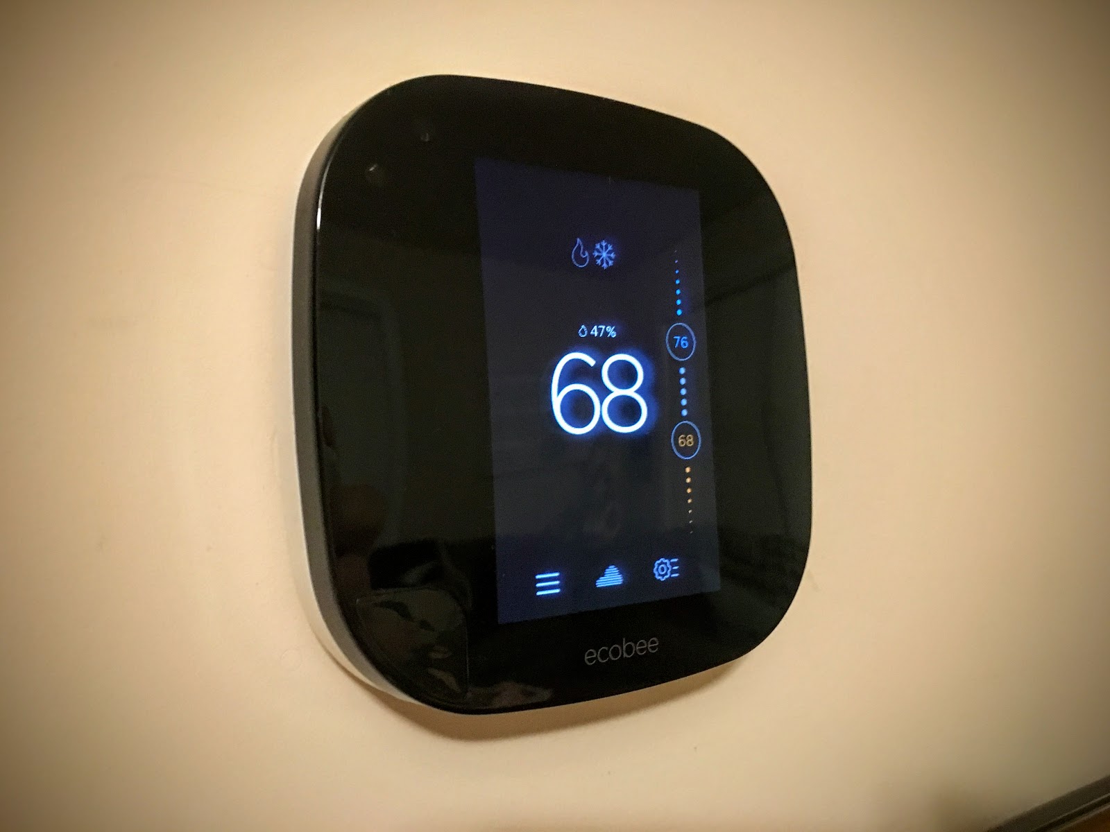 ecobee3 Smart Thermostat Review (HomeKit enabled)