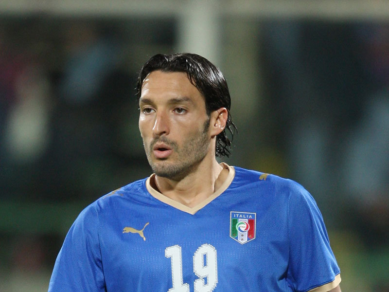 The Best Footballers: Gianluca Zambrotta plays as a wingback football ...