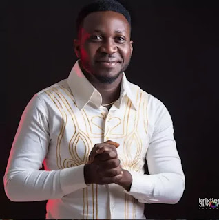 Nigerian Worship Leader, Lover of God, Entrepreneur, Singer-Songwriter and Recording Artist, Dare Justified has finally released his new project titled; Worship Medley.