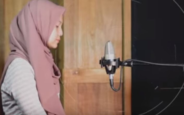 Lirik Lagu Pof Hati Siapa Tak Luka Voc. Poppy Mercury Cipt. WHL WAHYU