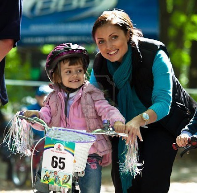 Οδηγίες επιβίωσης για μάνες μηχανόβιων