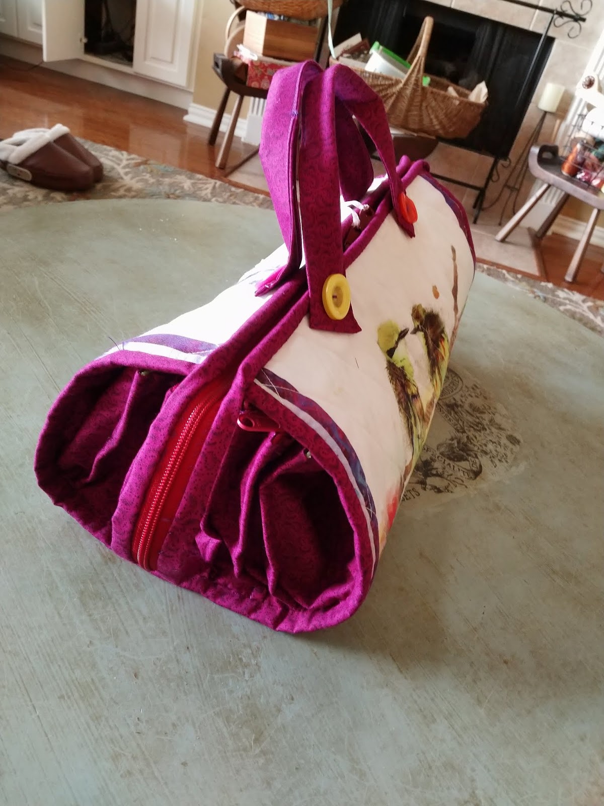 She's just a girl who creates... My Quilters Bee Bag completed