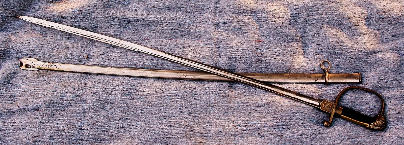 BACO TACTICOS CUCHILLOS SABLE DE OFICIAL DE POLICIA FEDERAL ARGENTINA MODELO 1935
