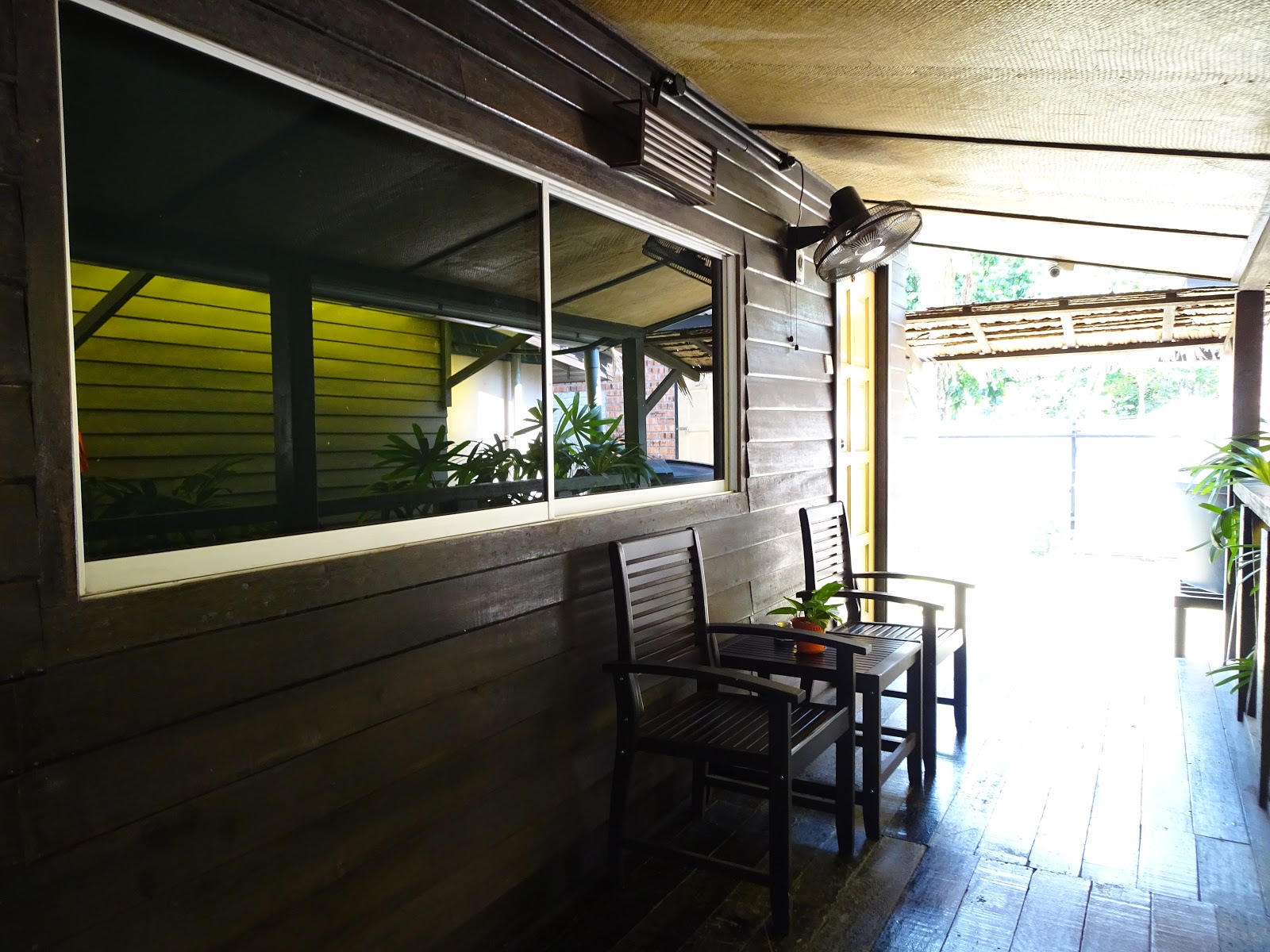 The Hut, Serkam – Kampung Chalet Style Di Merlimau Melaka - Aryl Je