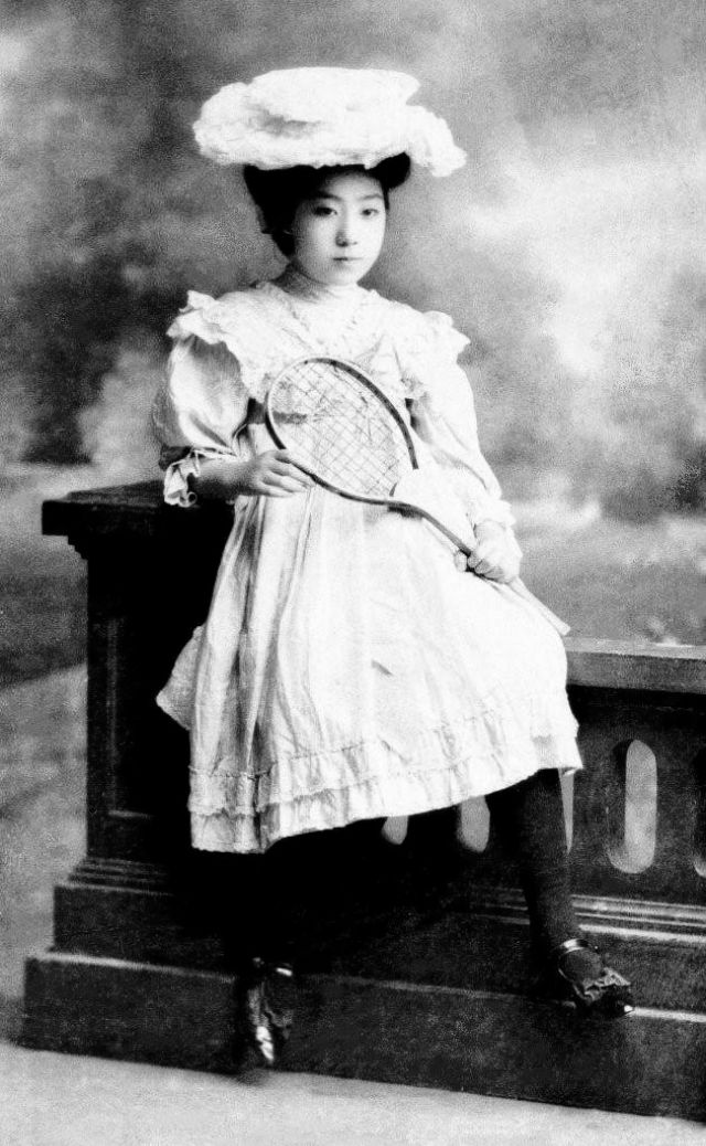 Beautiful Old Photos of Geisha and Maiko During Meiji Era  1890s 1910s - 90