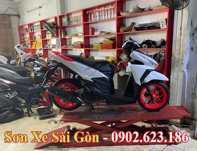 Sơn mâm và cản sau xe Vario màu hồng dạ quang cực đẹp