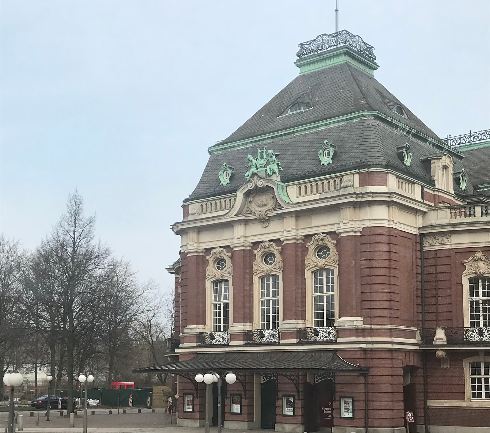 Page 2 Legendaren High Resolution Stock Photography And Images