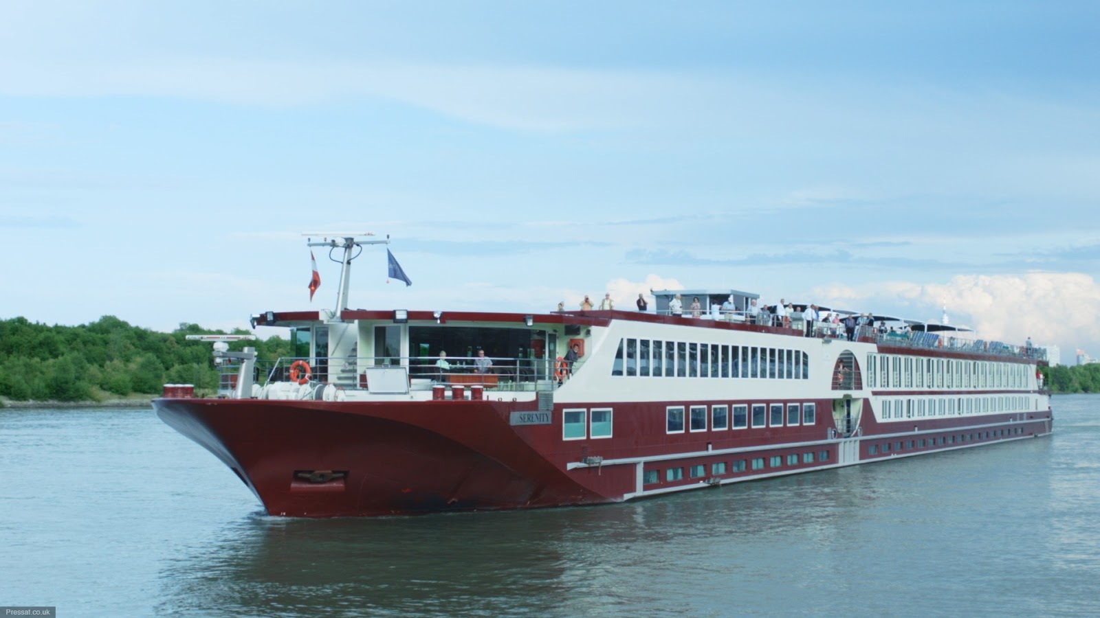 Cruising all over The world The Finest Cruise Lines for River Cruises