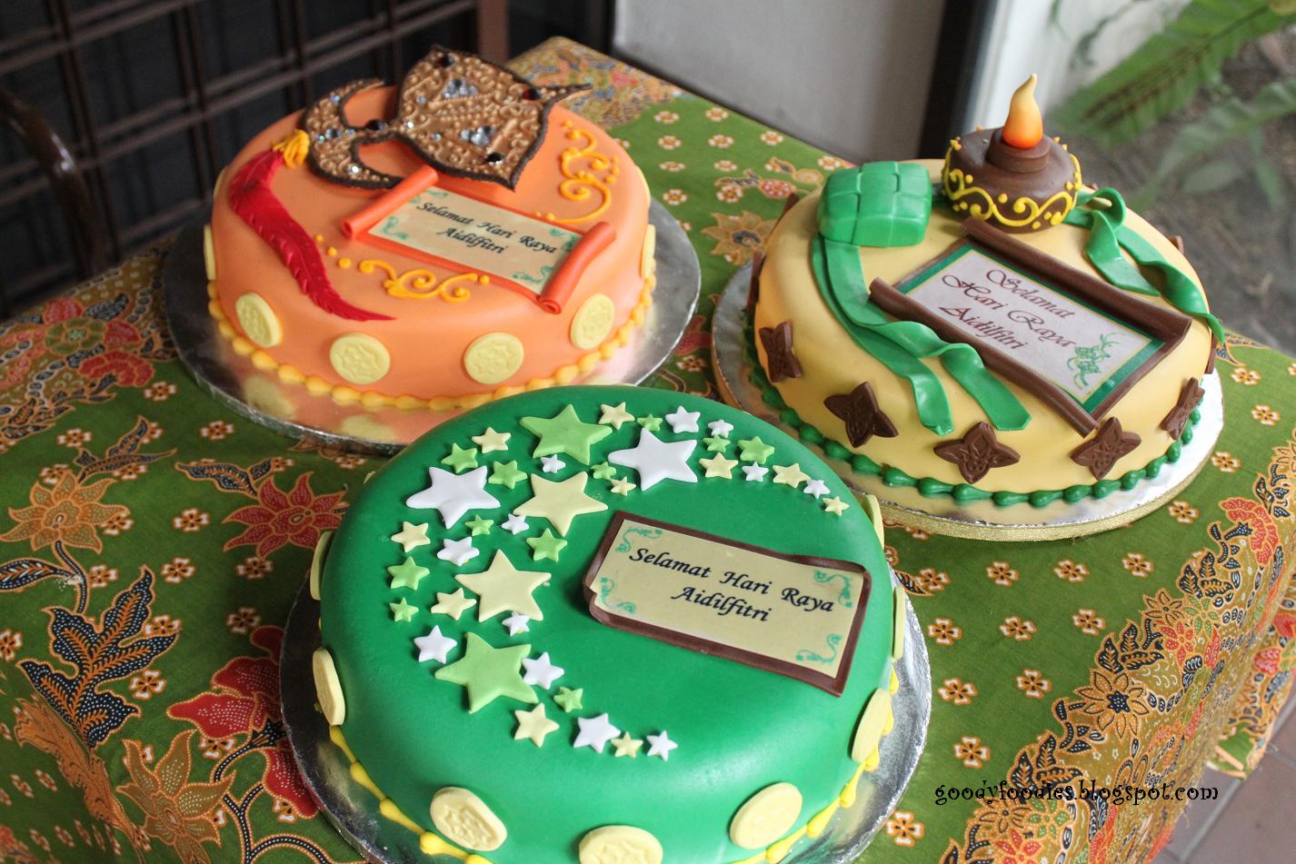 GoodyFoodies: Hari Raya Centerpieces & Cupcakes @ A Slice of Heaven by ...