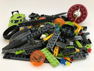Big pile of Lego