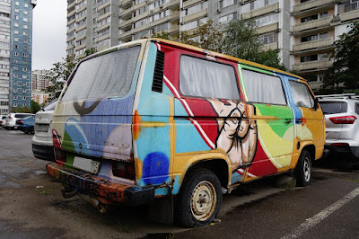 VW Transporter Type 2 (T3) graffiti paint