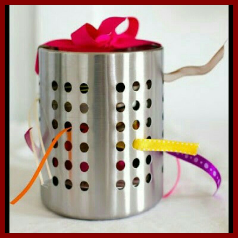 DIY And Household Tips Turn A Dollar Tree Utensil Holder Into A Ribbon