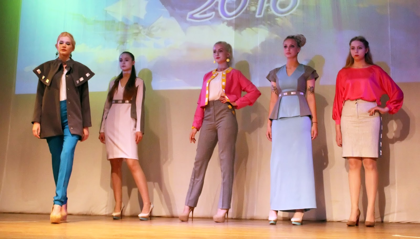 королева дизайнер