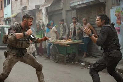 Extraction 2020 Chris Hemsworth, Randeep Hooda THOR Movie Stills TamilRockers | Full Movie Download Filmywap