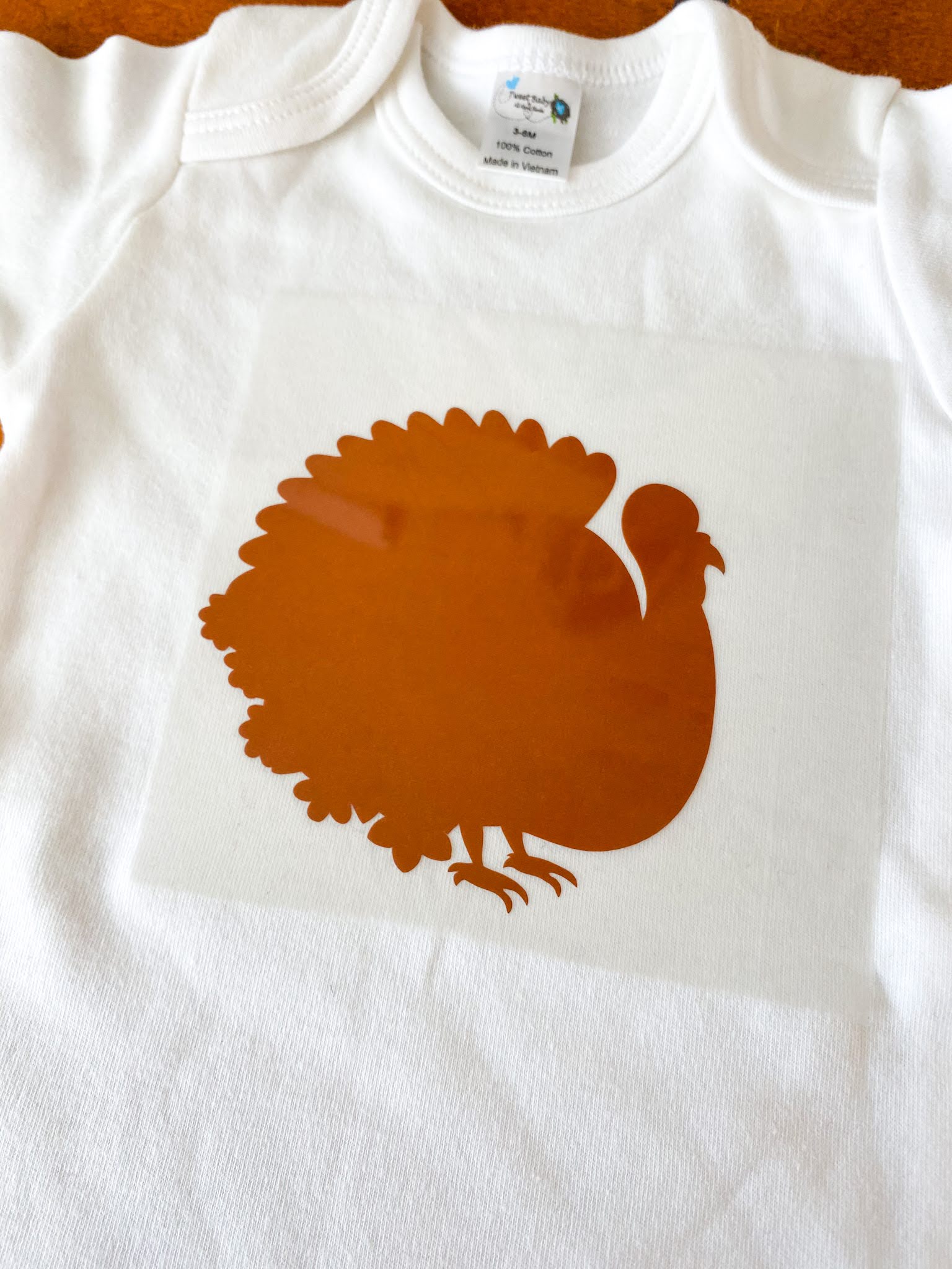 Easy Way to Layer Glitter HTV Over Smooth Heat Transfer Vinyl