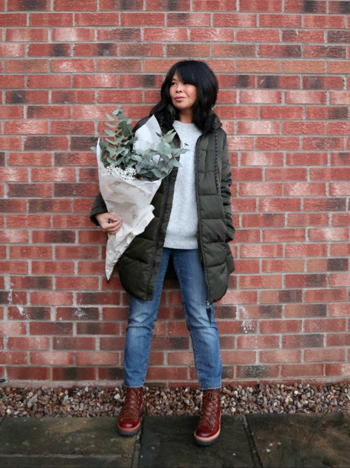 Jumper & Jeans Uniform — Susie So So
