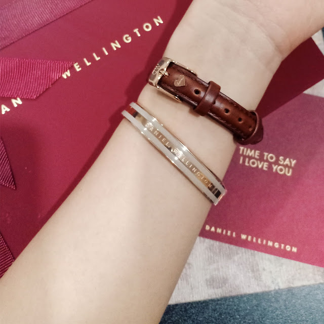 Daniel Wellington DW  Valentines i love u watch gift discount cod