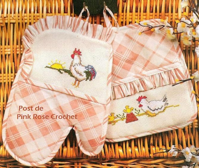 Pink Rose Crochet: Pega Panelas com Galinha em Ponto Cruz