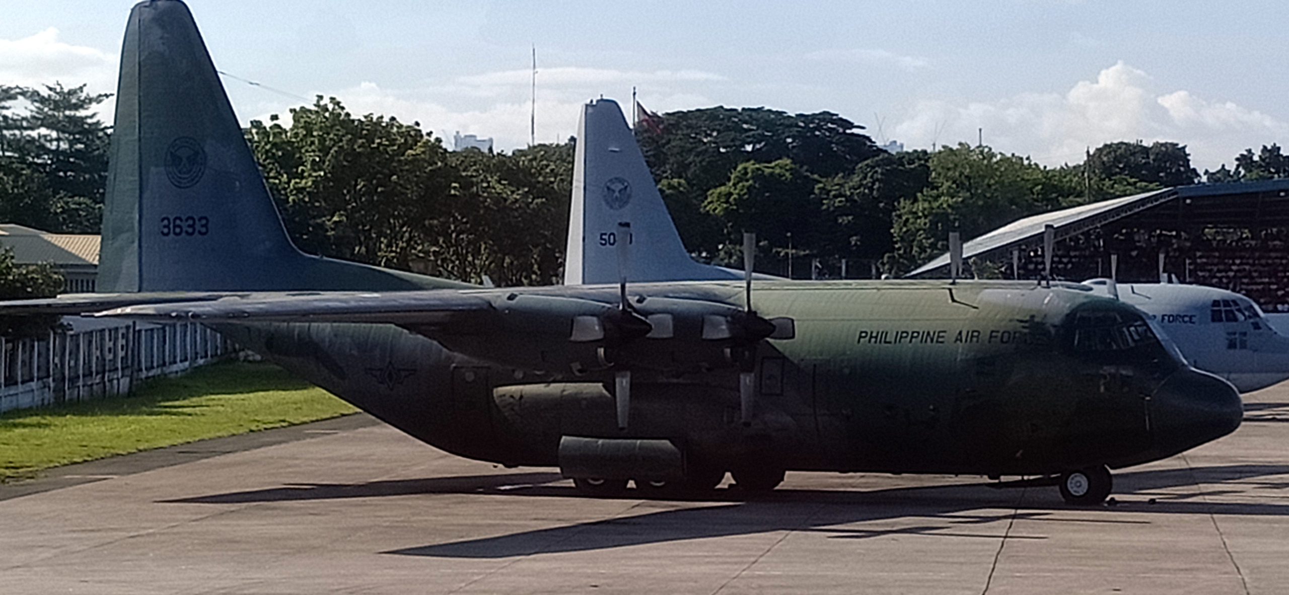 C130 самолет. Philippine Air Force c-130 Hercules. C130 kaf328. Philippine Air Force.