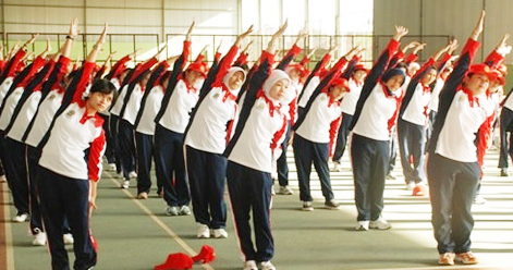 Aktivitas Gerak Berirama Senam Irama Pjok Kelas 9 Semester 2 Revisi