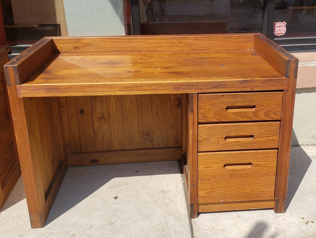 Uhuru Furniture & Collectibles Desk by This End Up 75 SOLD