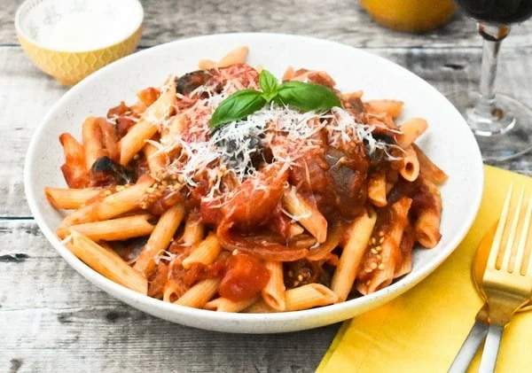 Jamie Style Aubergine Tomato Pasta Sauce