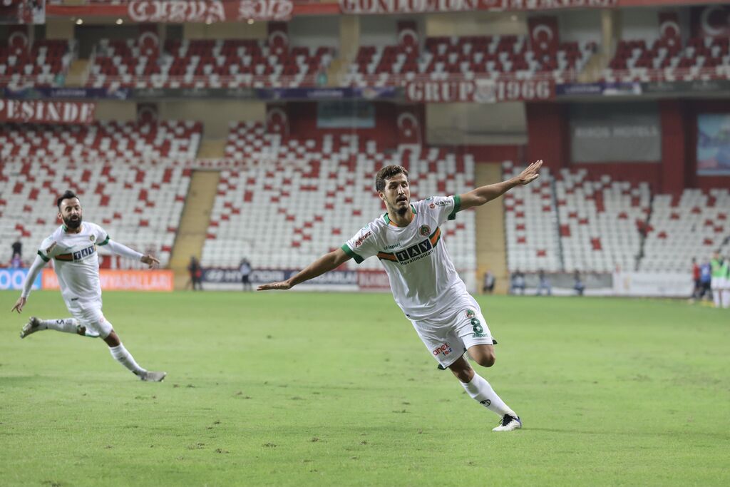 Galatasaray, Salih ve Aytaç ile anlaştı! 